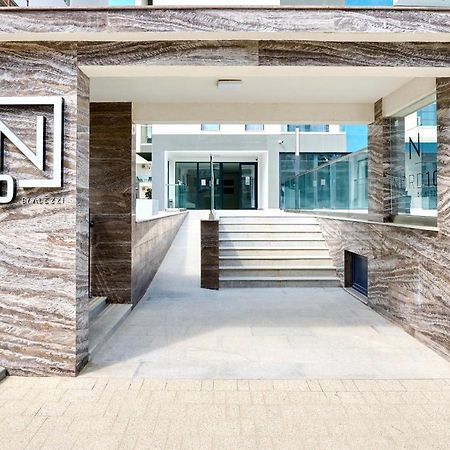 Апартаменты Infinity Luxury Studio - Nord10 By Alezzi Нэводари Экстерьер фото
